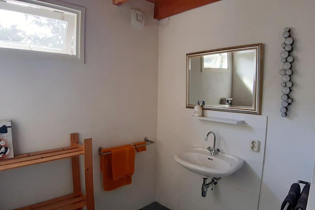 Farm Apartment, Self Checkin Anna Paulowna Esterno foto